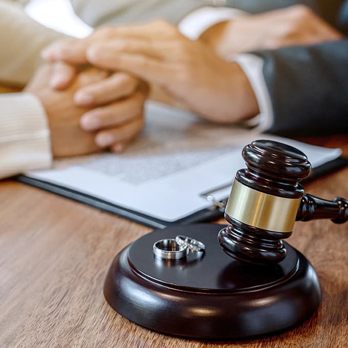 contamos con Abogados especialistas en familia en Almería